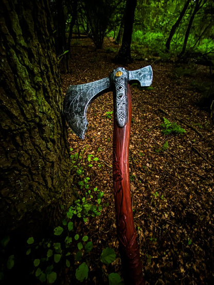 THE LEVIATHAN AXE (LIFE-SIZE)